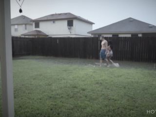 Romantic Sex Under The Rain In Texas The Neighbors Saw Us 1080p-2