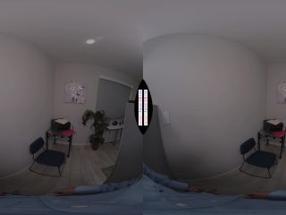 Interns fuck their bosses in this naughty office - VR!!!-0