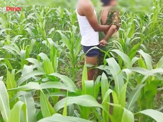 [GetFreeDays.com] Bhabhi ko Devar ka kala mota Lund aaya pasand makai Ke khet me bhabhi ki chudai outdoor hindi audio Porn Film May 2023-2