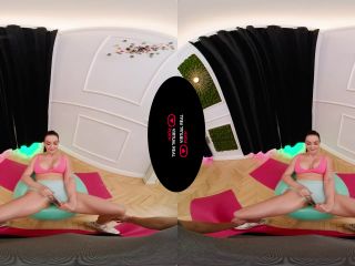 [GetFreeDays.com] Oiled Workout In VR ai hardcore porn-3