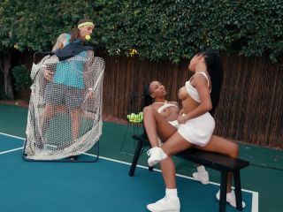 Video Kira Noir,Olivia Jayy : Playing Doubles 1080p FullHD-2