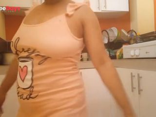 [GetFreeDays.com] MY BIG ASS AND BUSTY STEPMOTH IN THE KITCHEN MASTURBATING IN THE KITCHEN WITH HER FINGERS Porn Leak June 2023-0