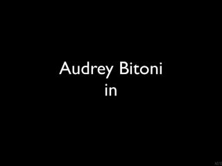 [SiteRip] AudreyBitoni V76339 full h264 3500-0