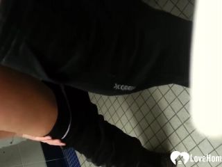 Amateur Hardcore - Banging my horny babe in a public toilet-4