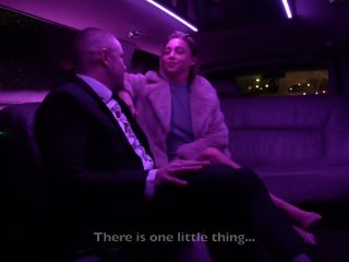 Sex In Limousine. Owiaks Are Celebrating Signing A New Contract Eng Subtitles 1080p-0