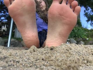 adult xxx clip 48 Goddess Kelsey - Beach Feet Hate Losers | beach | fetish porn mature fetish porn-8
