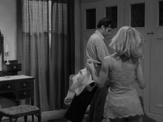 Julie Christie in Darling 1965 Blu-ray-2