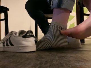 Freckled Feet11-02-2021 - Public shoe play with my adidas at the bar $-2