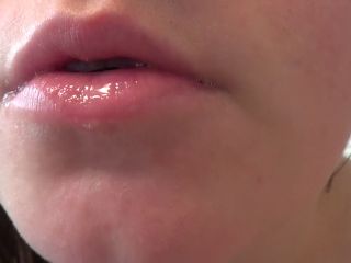 Mouth Fetish: Spitting  Drooling 720p-1