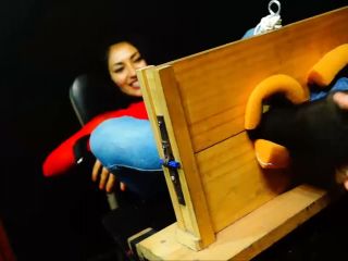 Brisa black nylons tickling in the stocks(Fetish porn)-8