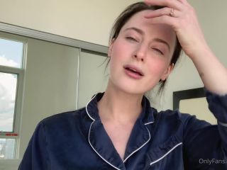 onlyisla 03-07-2020 Happy Friday everyone I decided to end your week in style(MILF porn)-2